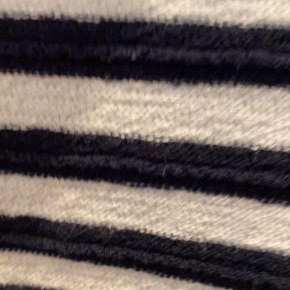 Loft Blue White Stripe top, Medium - Picture 5 of 7